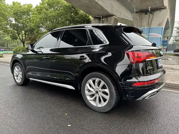 Audi Q5L 2022