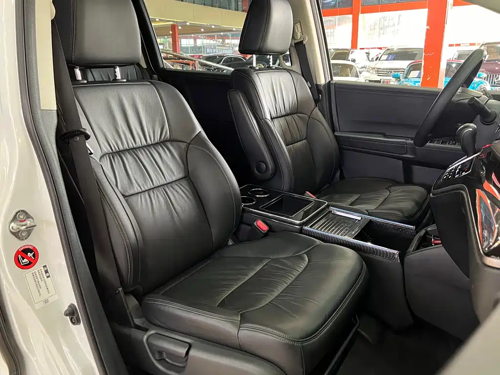 Honda Odyssey 2019 — фото 14