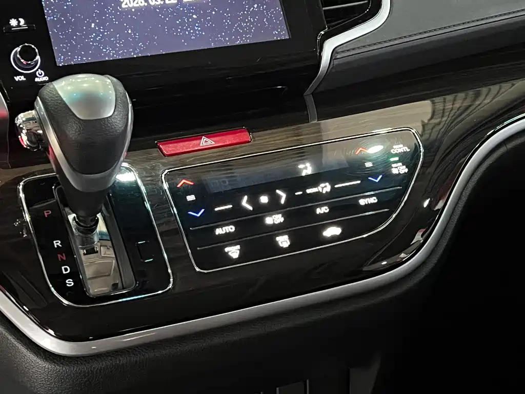 Honda Odyssey 2019 — фото 11