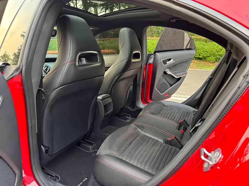 Mercedes-Benz CLA 2018 — фото 12