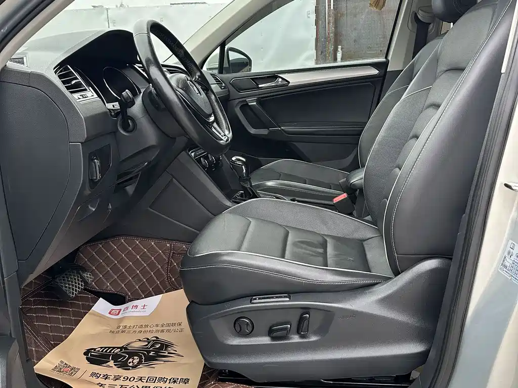 Volkswagen Tiguan L 2017 — фото 13