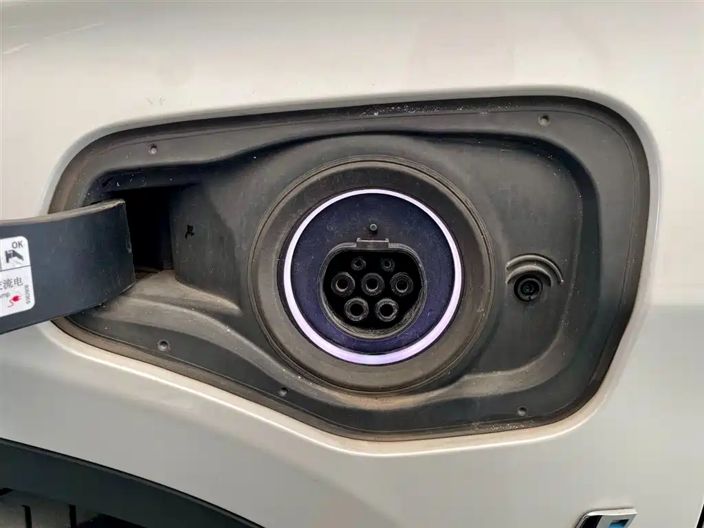 BMW X1 New Energy 2018 — фото 18