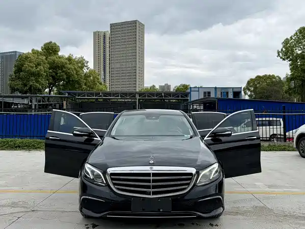 Mercedes-Benz E-Class 2016