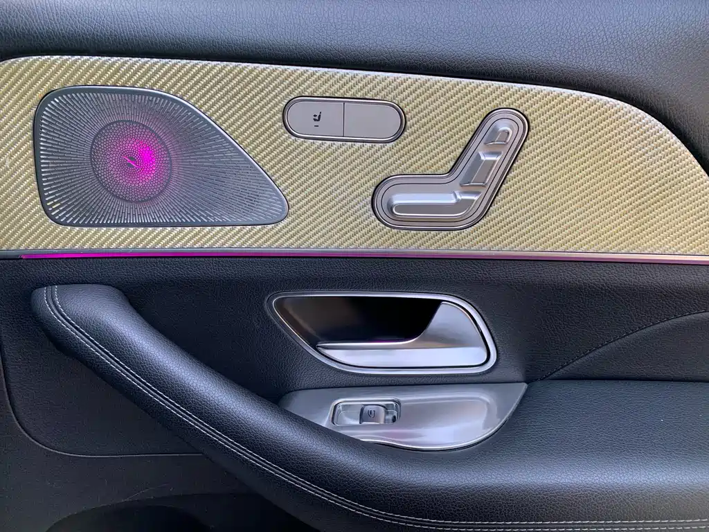Mercedes-Benz GLE 2020 — фото 31
