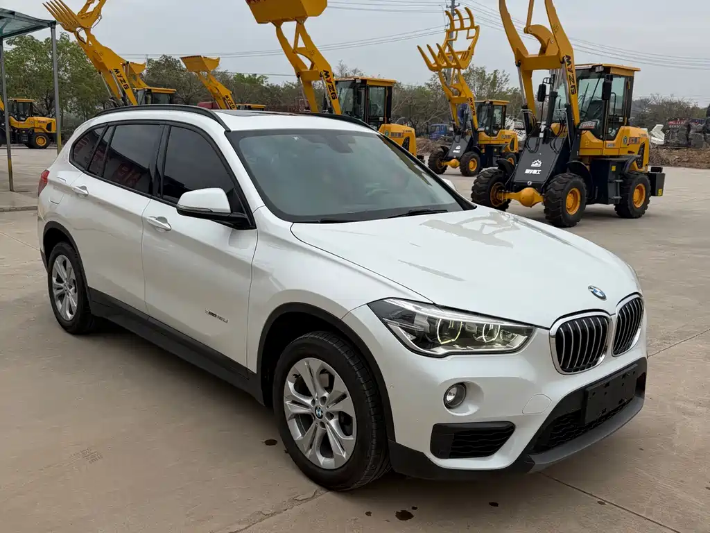 BMW X1 2017 — фото 3