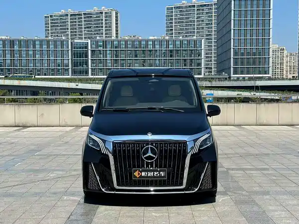 Mercedes-Benz Vito 2024