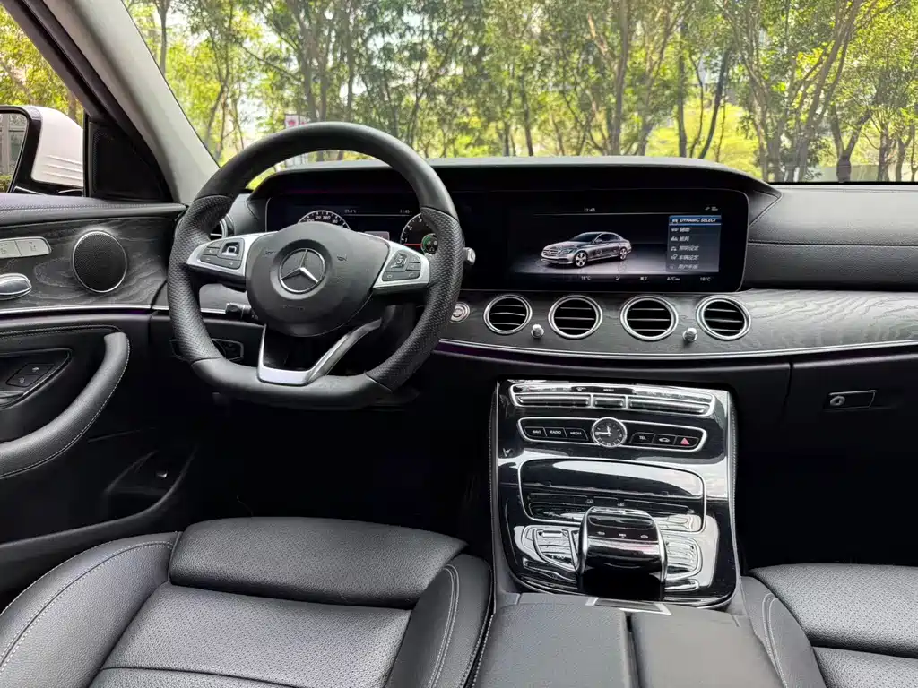 Mercedes-Benz E-Class 2017 — фото 8