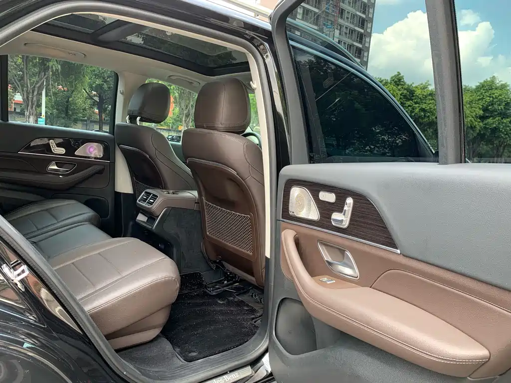 Mercedes-Benz GLE 2023 — фото 17