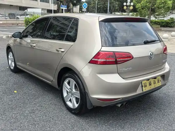 Volkswagen Golf 2014