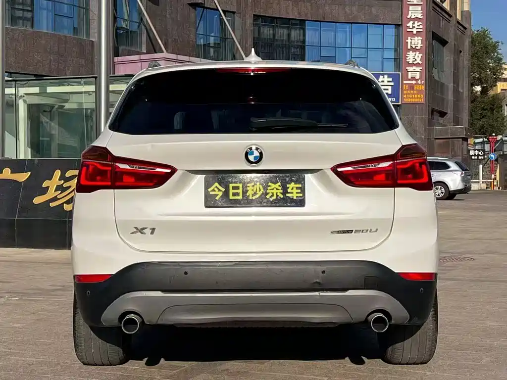 BMW X1 2019 — фото 8
