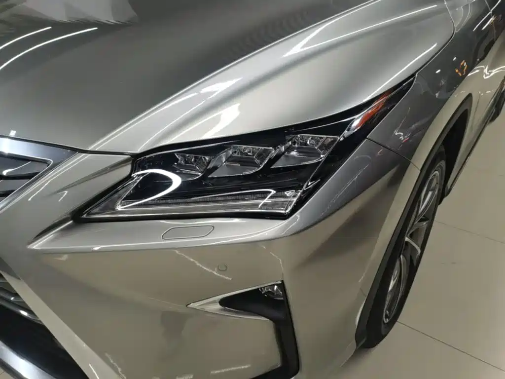 Lexus RX 2018 — фото 24