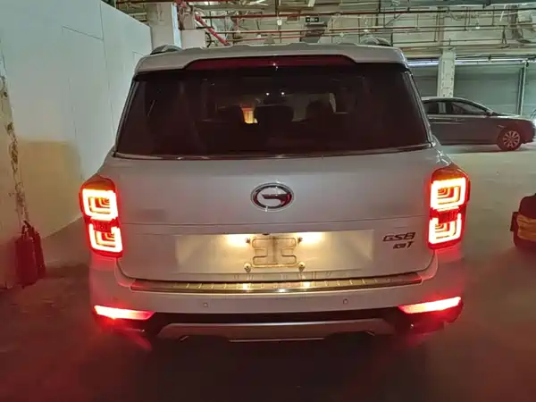 GAC Trumpchi GS8 2018