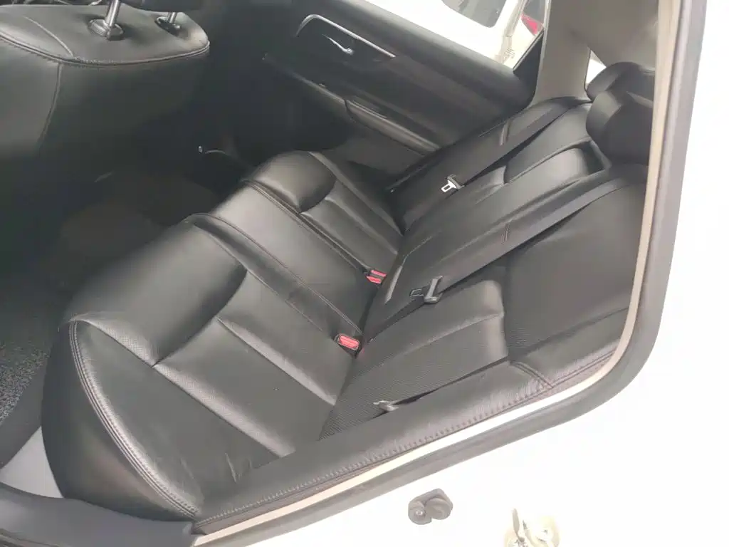 Nissan Teana 2018 — фото 17