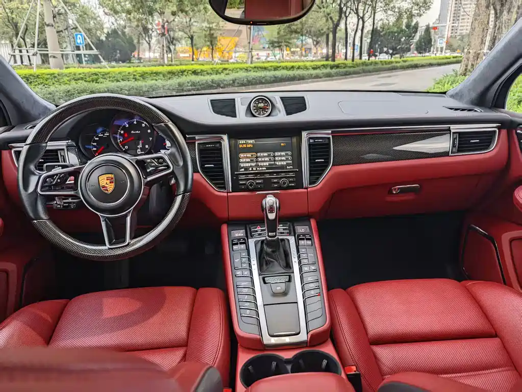 Porsche Macan 2015 — фото 6