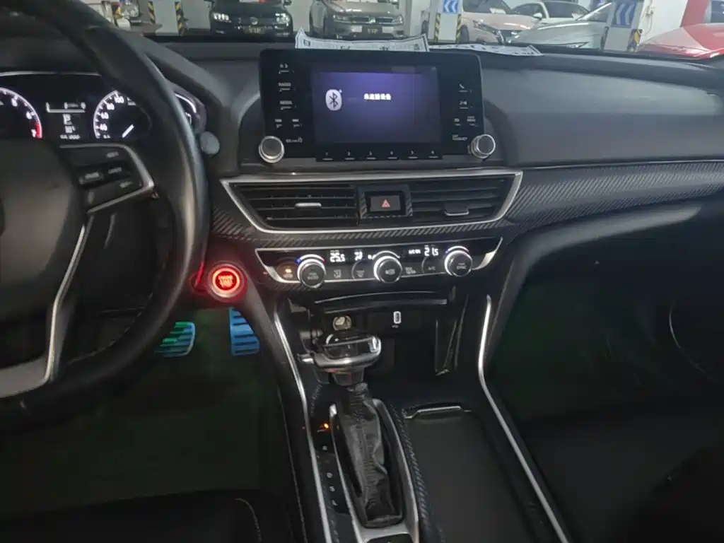 Honda Inspire 2020 — фото 13