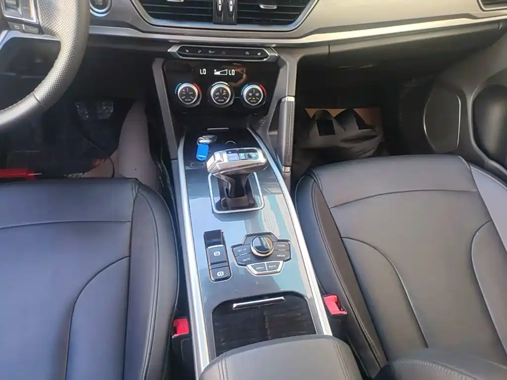 Haval H6 2018 — фото 14