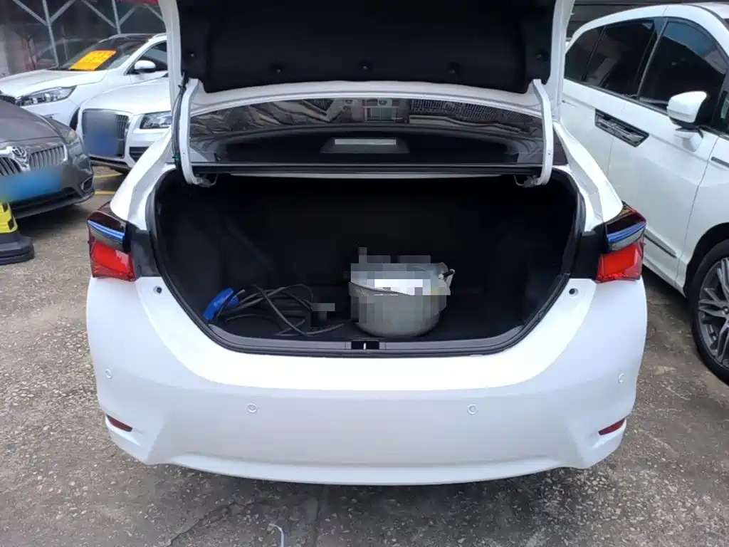 Toyota Corolla Dual Engine E+ 2022 — фото 19