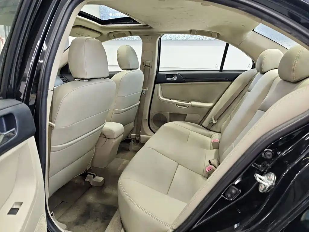 Mitsubishi Lancer EX 2013 — фото 15
