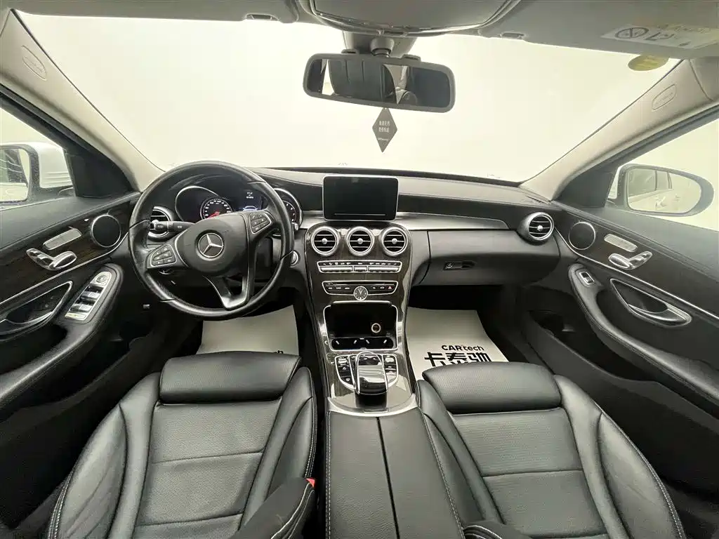 Mercedes-Benz C-Class 2016 — фото 11