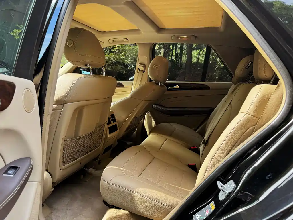 Mercedes-Benz M-Class 2015 — фото 11