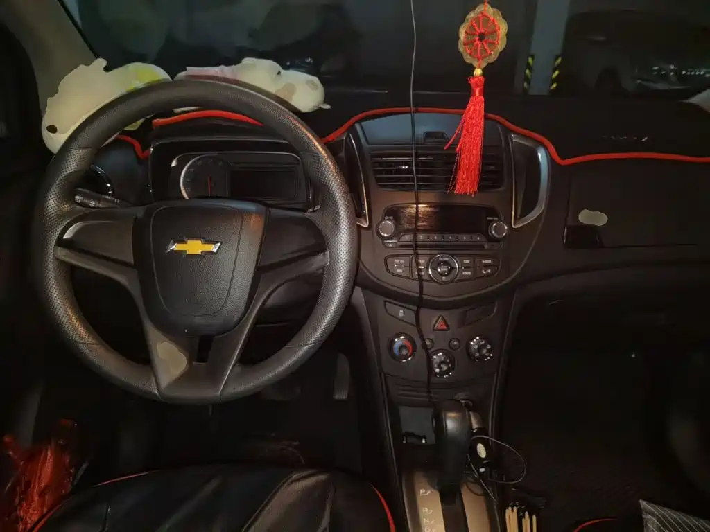 Chevrolet Trax 2016 — фото 10