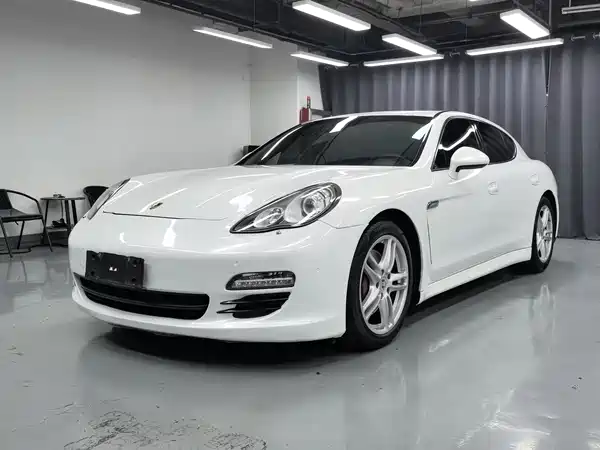 Porsche Panamera 2010