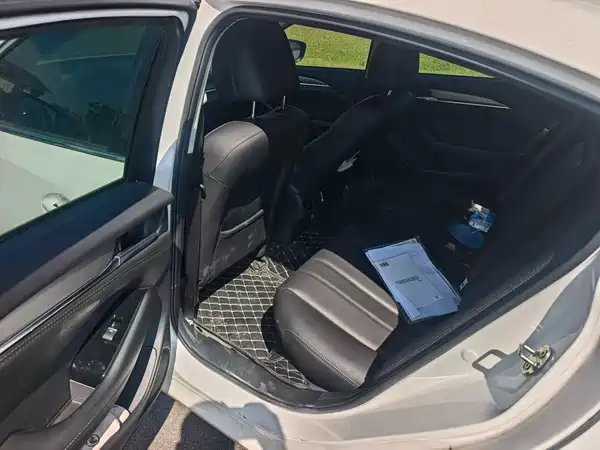 Mazda Atenza 2023