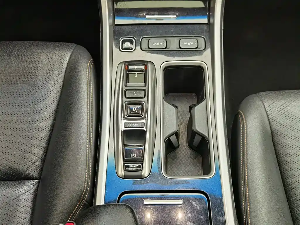 Honda Accord 2017 — фото 13
