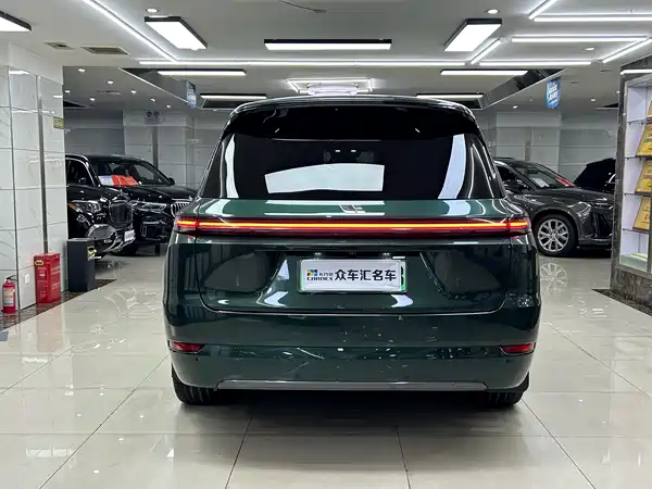 Li Auto L9 2025
