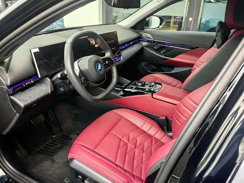 BMW i5 2025 — фото 7