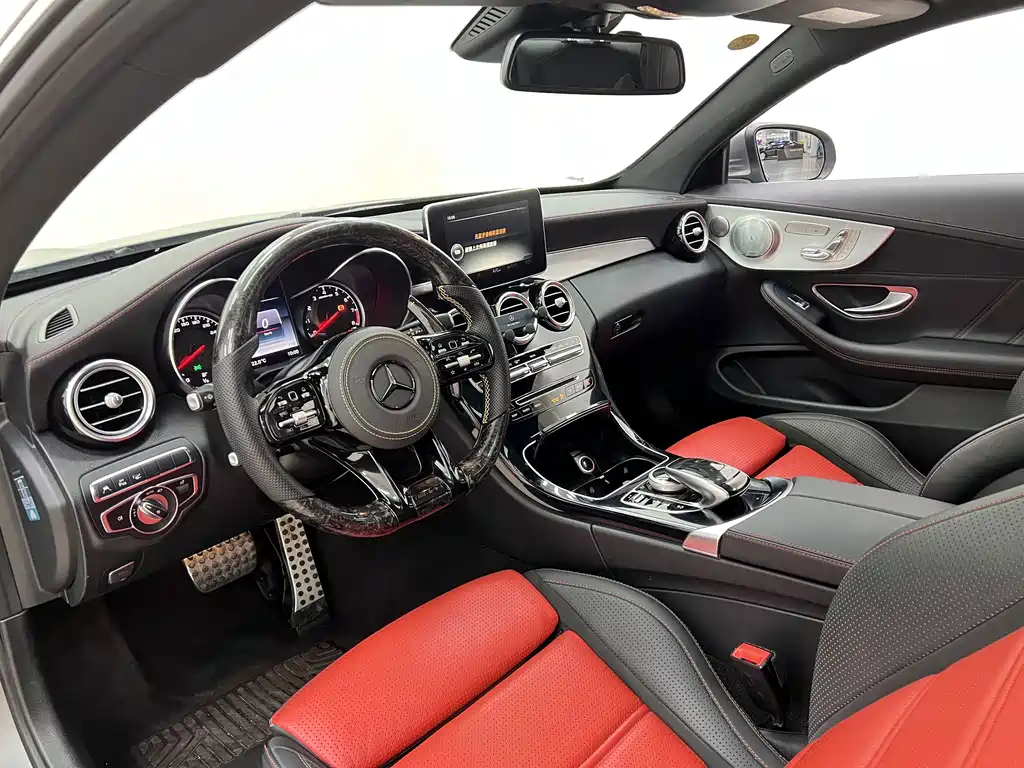 Mercedes-Benz C-Class AMG 2018 — фото 16