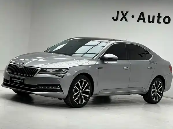 Skoda Superb 2023
