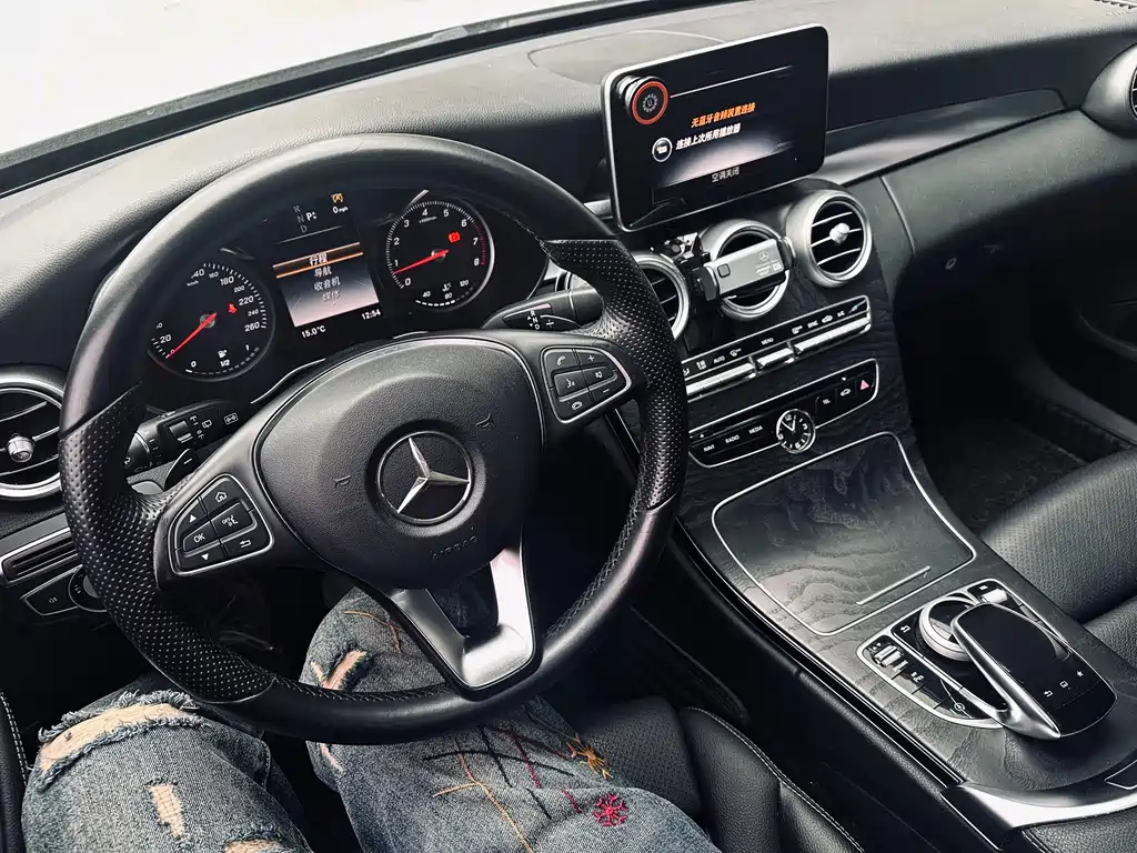 Mercedes-Benz C-Class 2016 — фото 9