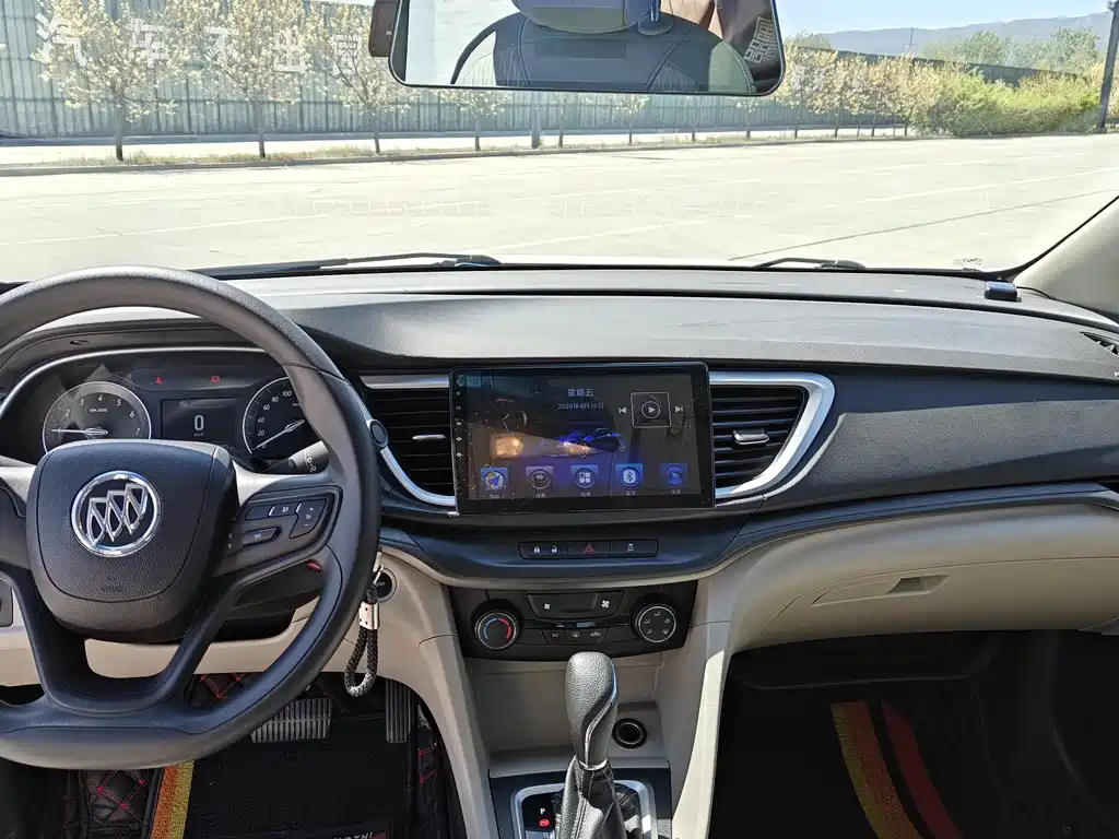 Buick Excelle 2015 — фото 6
