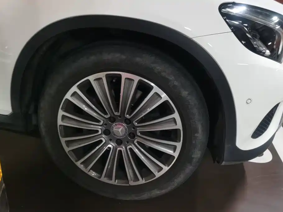 Mercedes-Benz GLC 2016