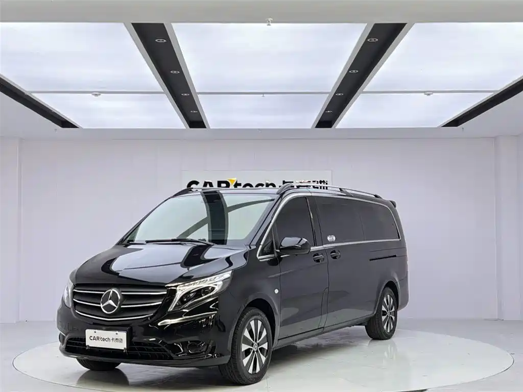 Mercedes-Benz Vito 2023 — фото 1