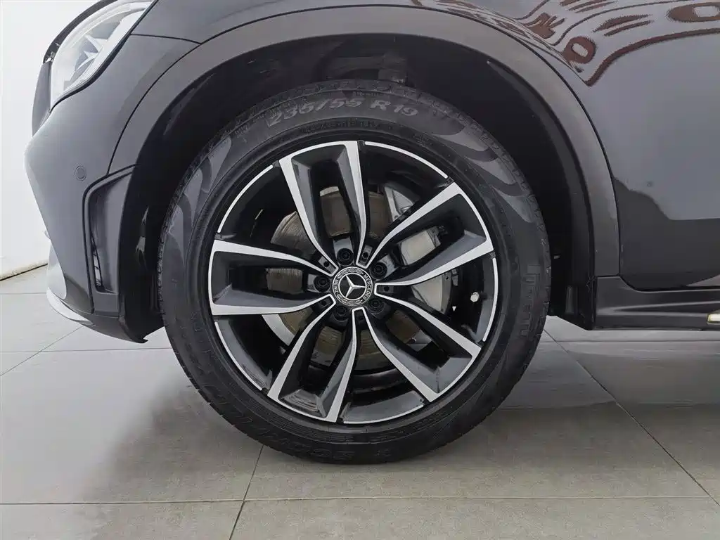 Mercedes-Benz GLC 2020 — фото 17