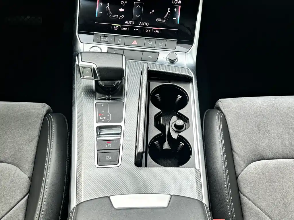 Audi A6L 2020 — фото 15