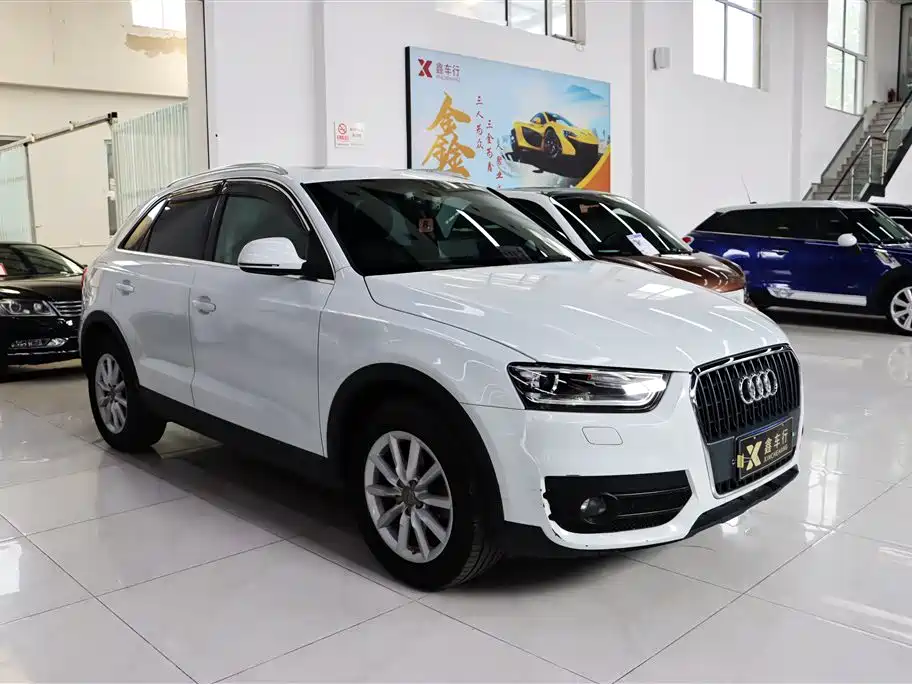 Audi Q3 2014