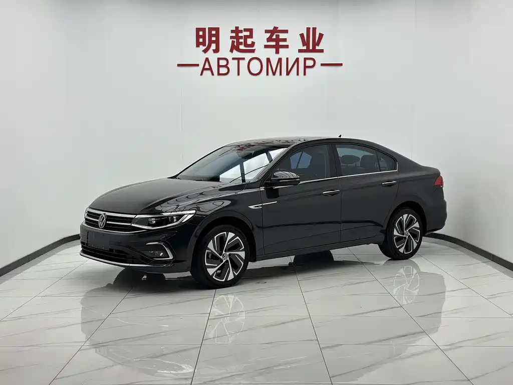 Volkswagen Bora 2023