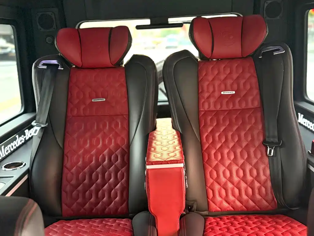 Mercedes-Benz G-Class 2010 — фото 10