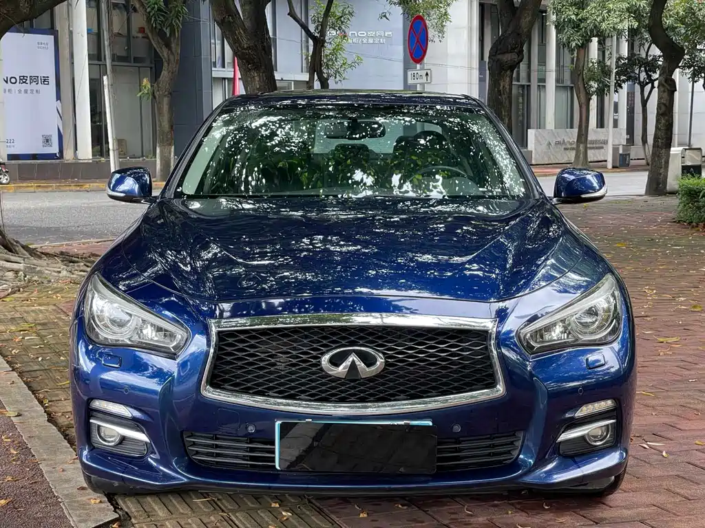 Infiniti Q50L 2016 — фото 2