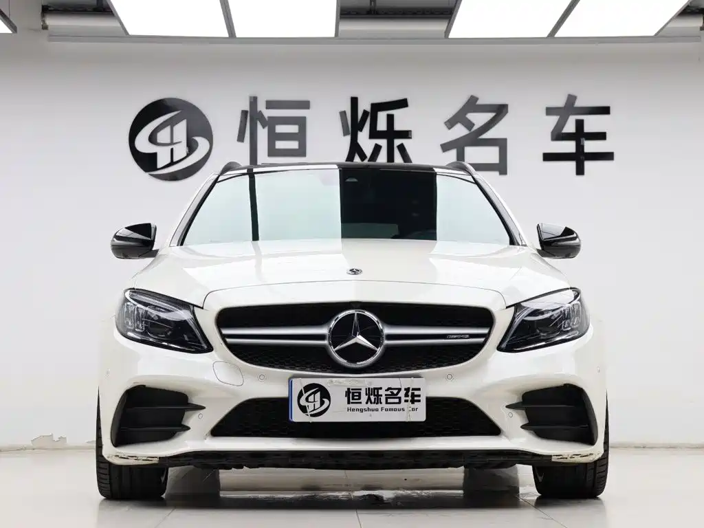Mercedes-Benz C-Class AMG 2021 — фото 31