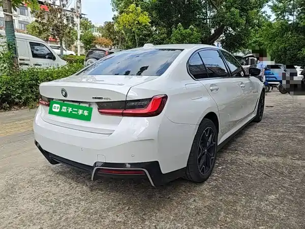 BMW i3 2023