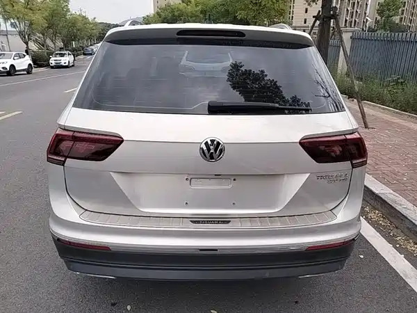 Volkswagen Tiguan L 2018