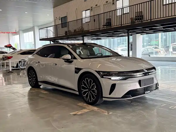 Zeekr 007GT 2025