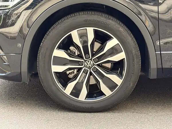 Volkswagen Tiguan L 2024