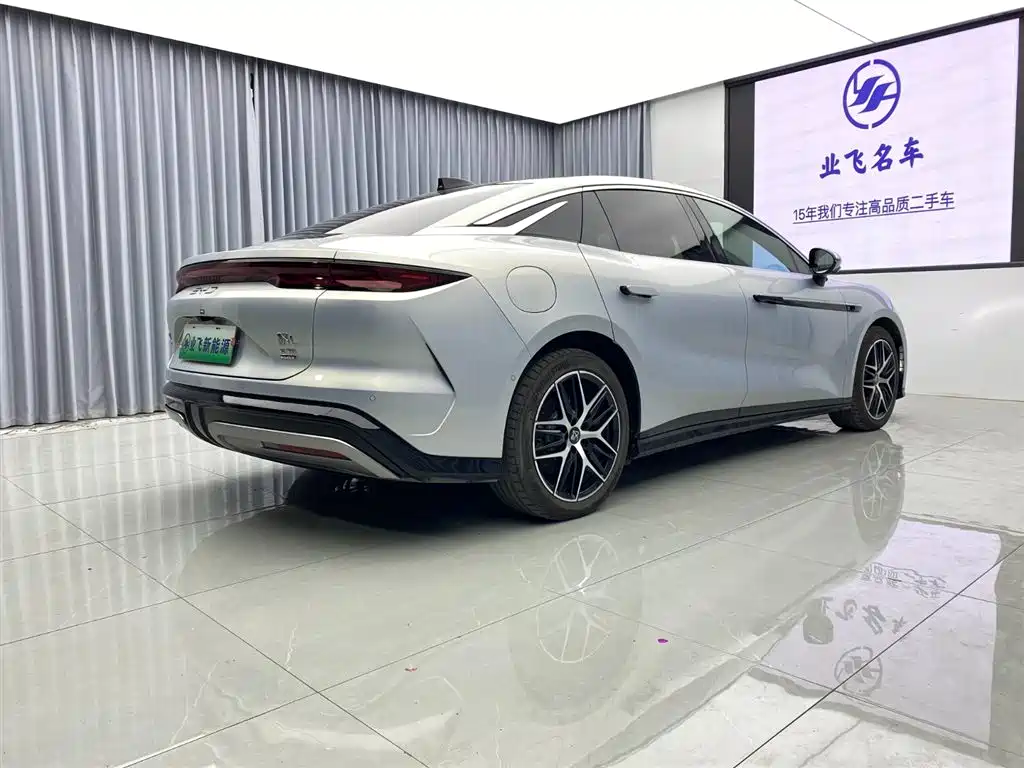 BYD Han L 2025 — фото 4