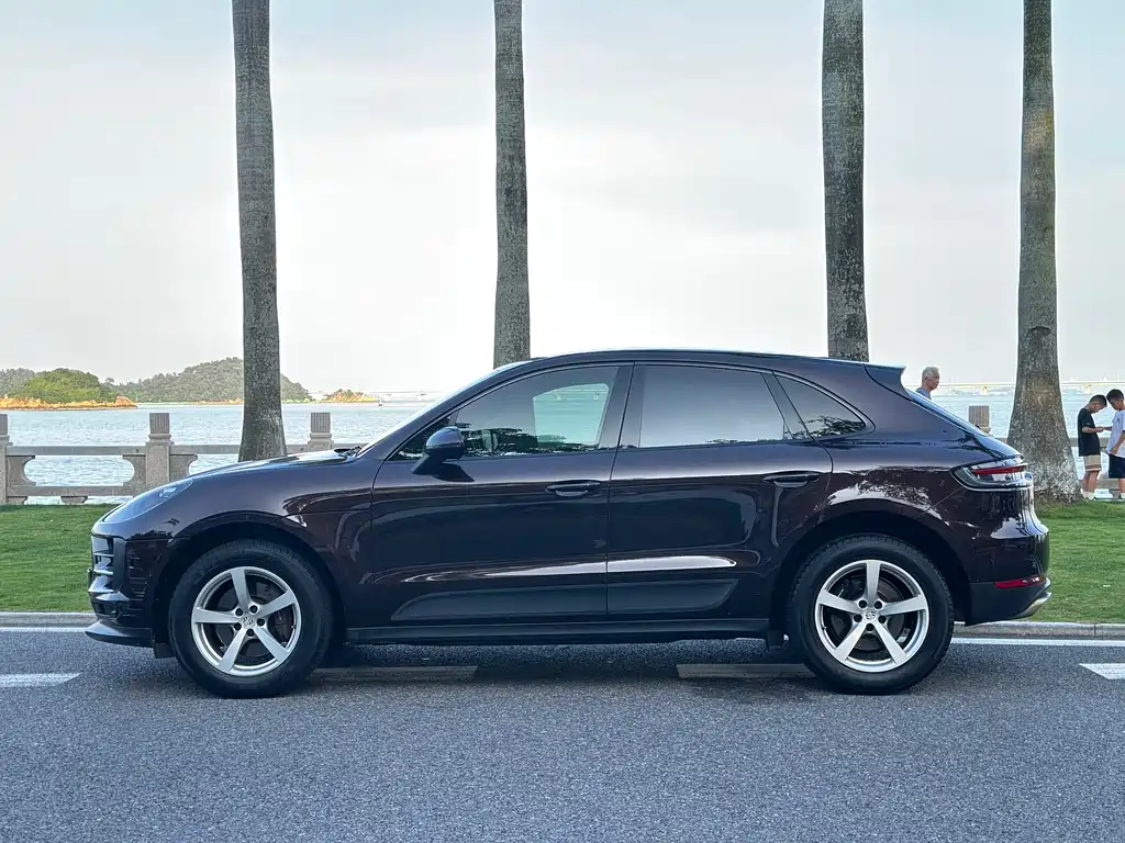 Porsche Macan 2019 — фото 3