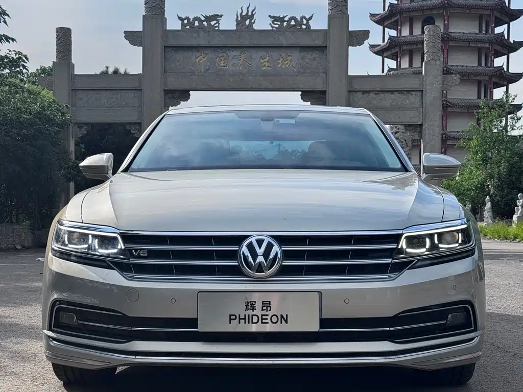 Volkswagen Phideon 2018 — фото 2